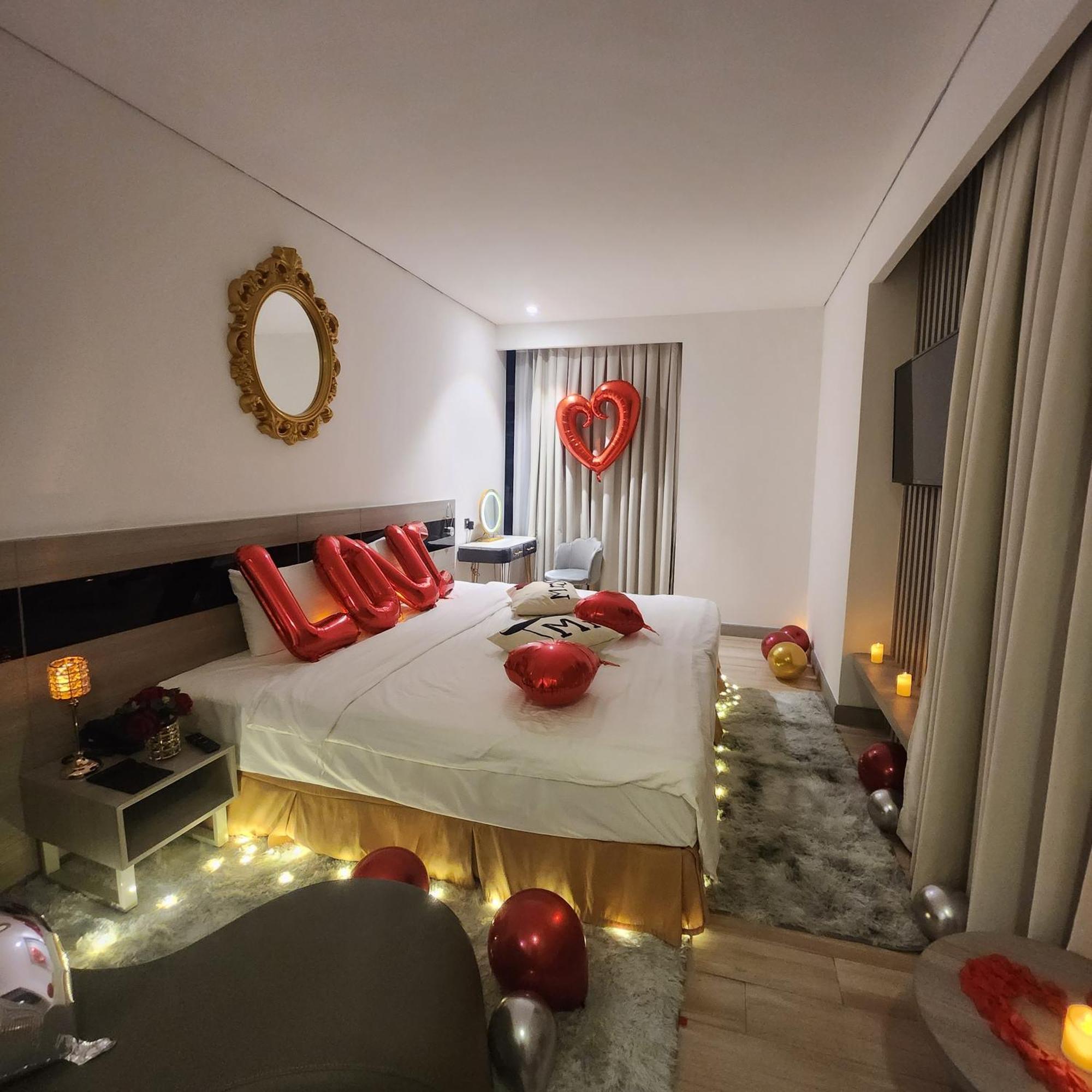 Hotel The Mcr Luxury Nha Trang Esterno foto